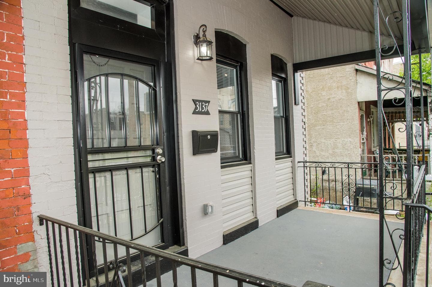 3137 Clifford Street photo 9