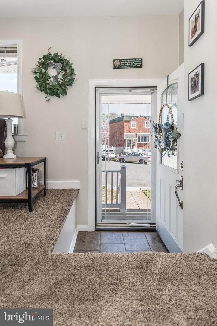 12718 Kenny Road photo 4