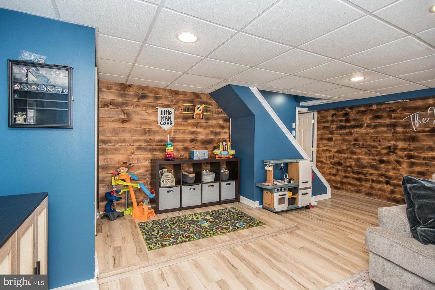 12718 Kenny Road photo 40