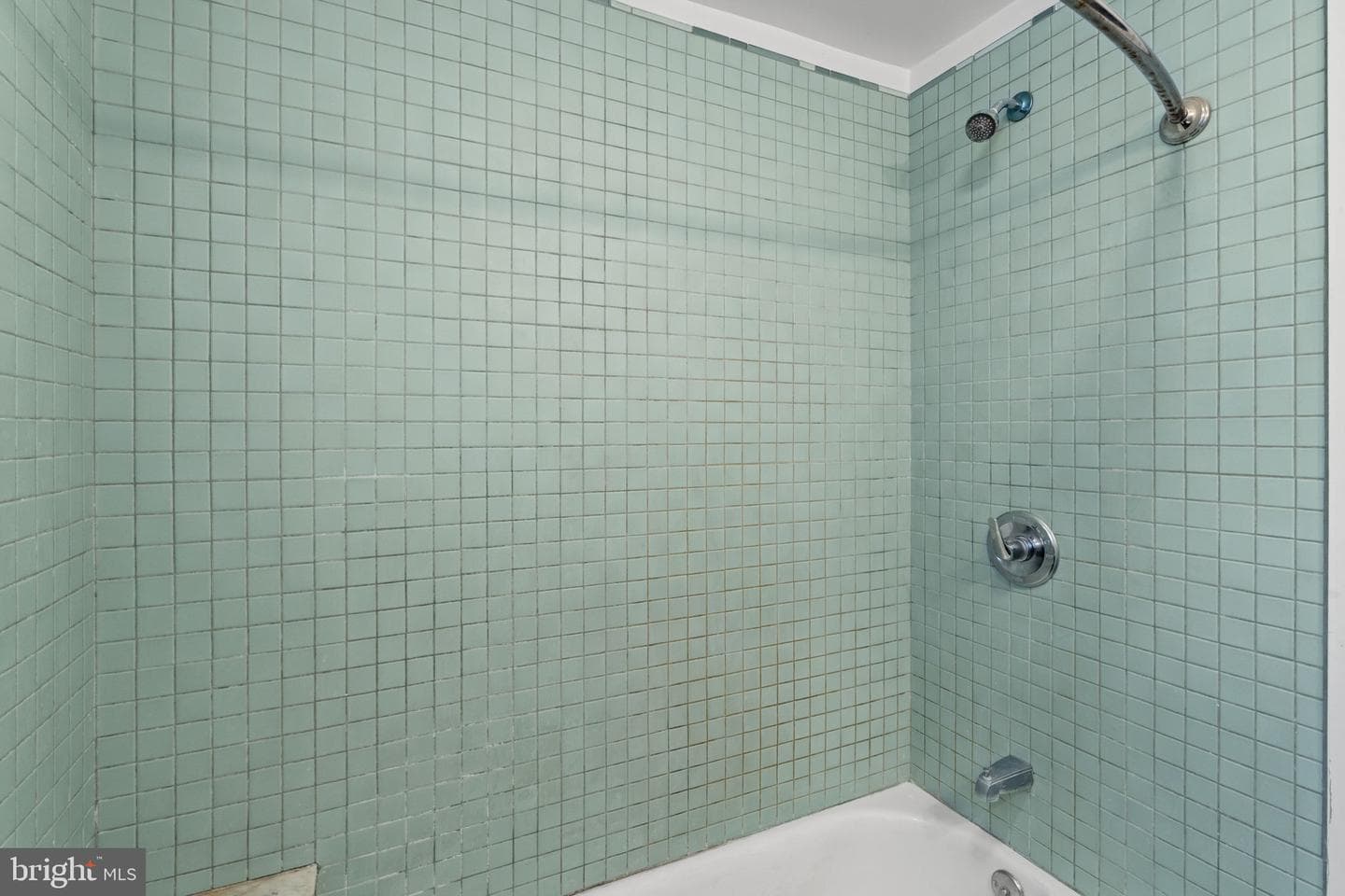 3633 Warren Street photo 21