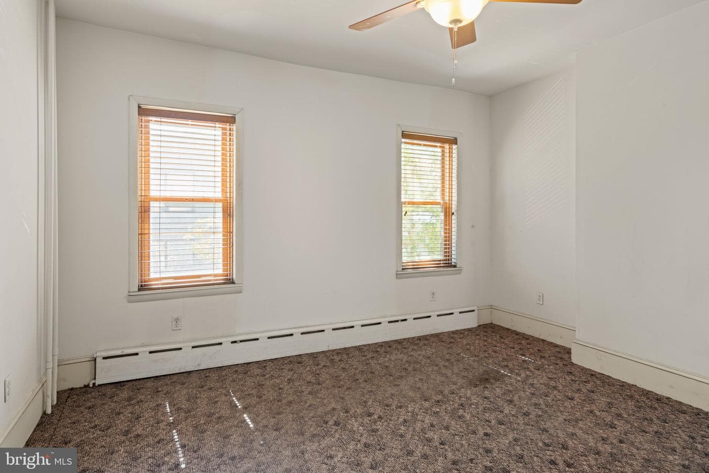 3633 Warren Street photo 22