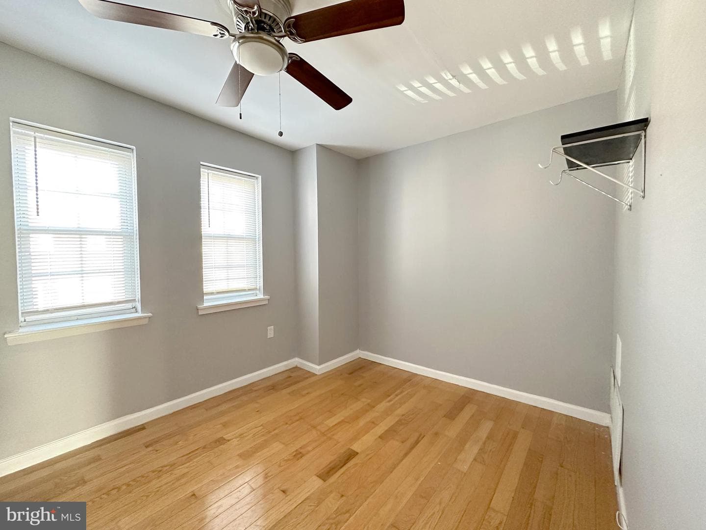 338 Snyder Avenue photo 37