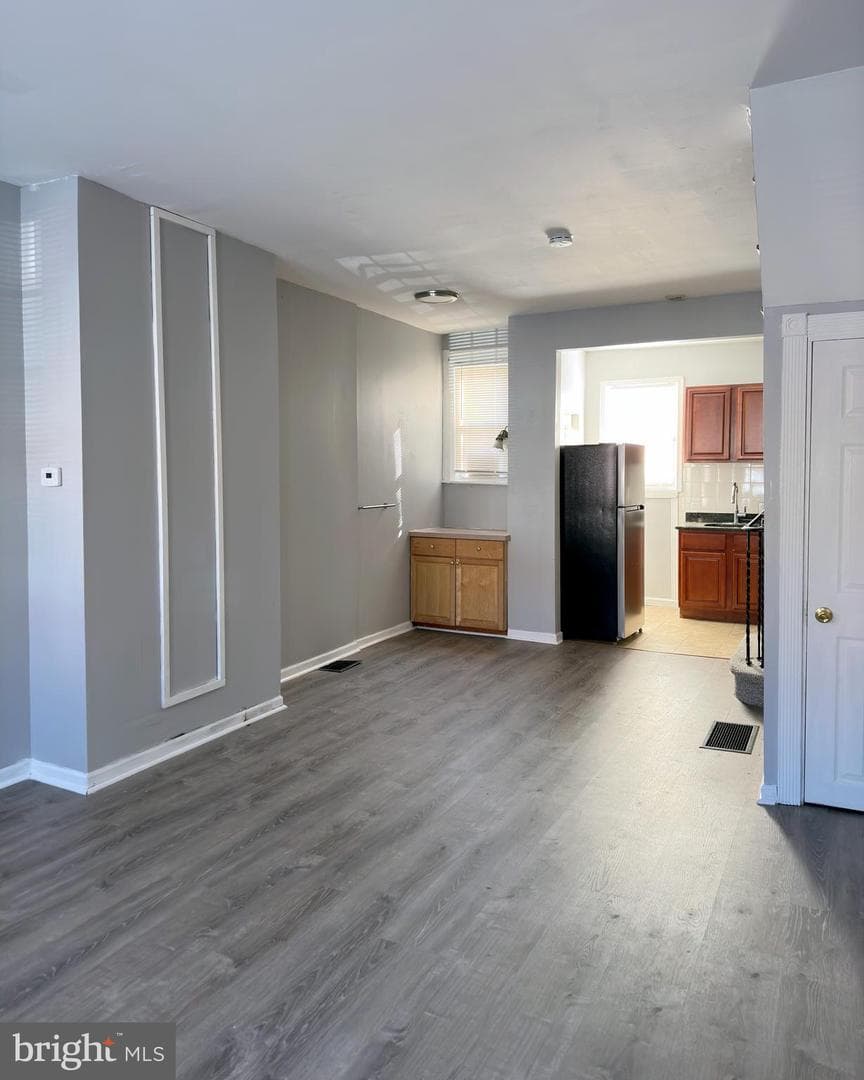 338 Snyder Avenue photo 6