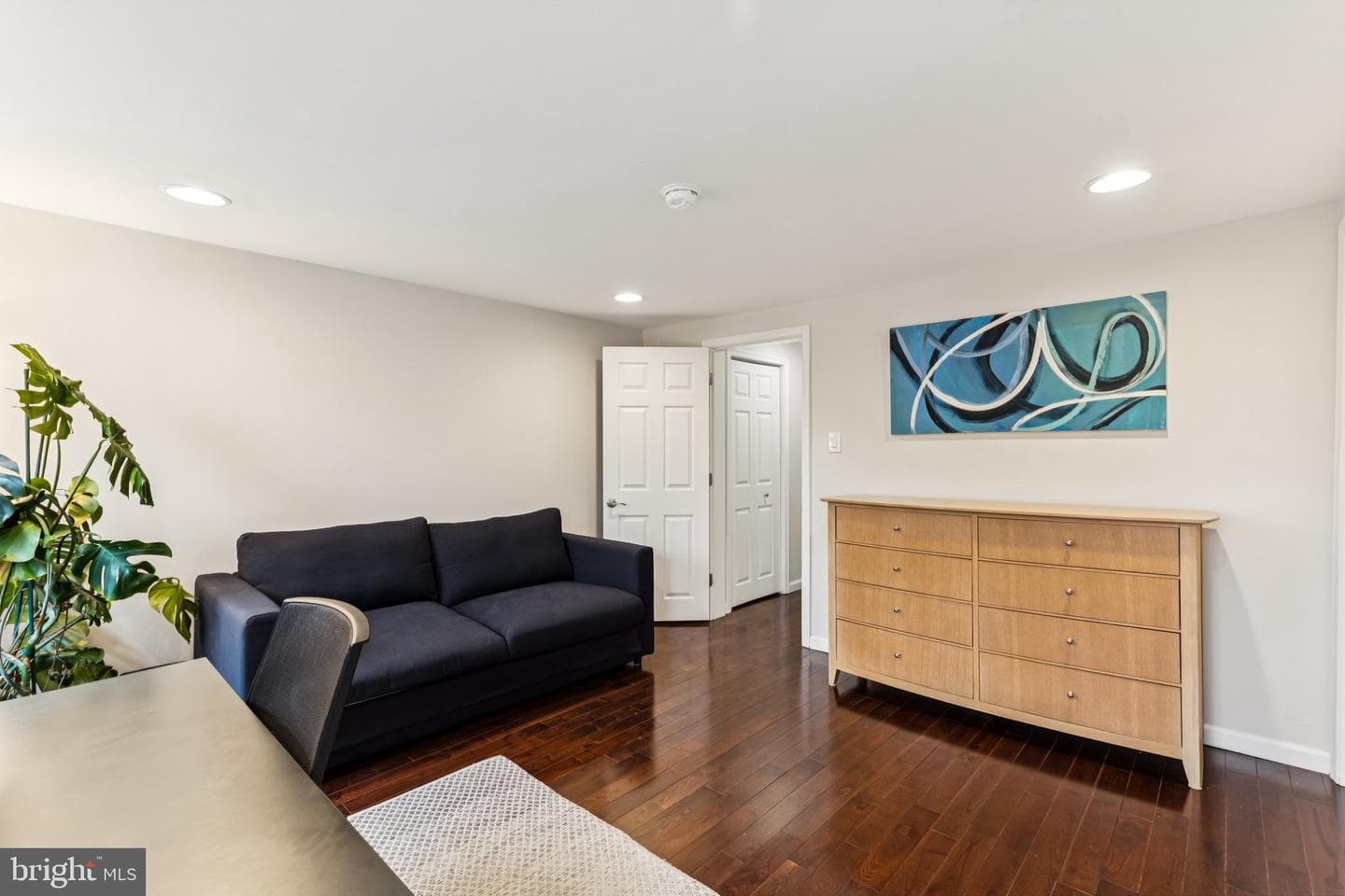 412 Dickinson Street photo 28