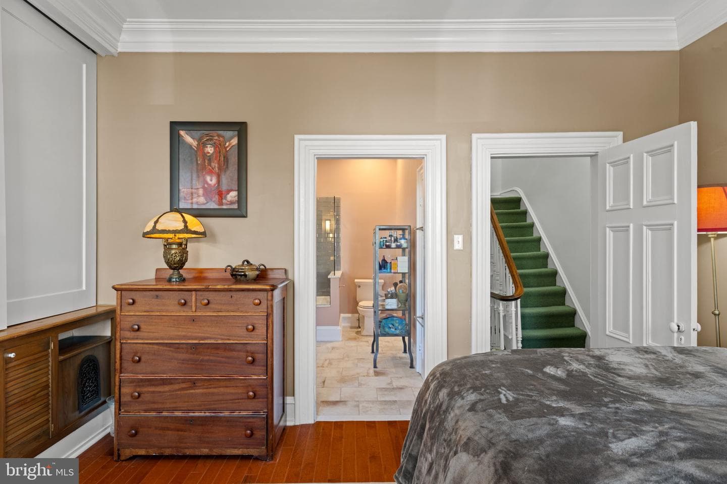 3534 Ainslie Street photo 70