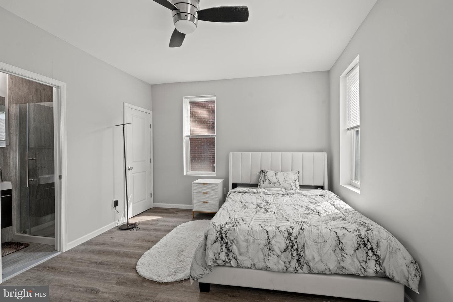 4928 Florence Avenue photo 11