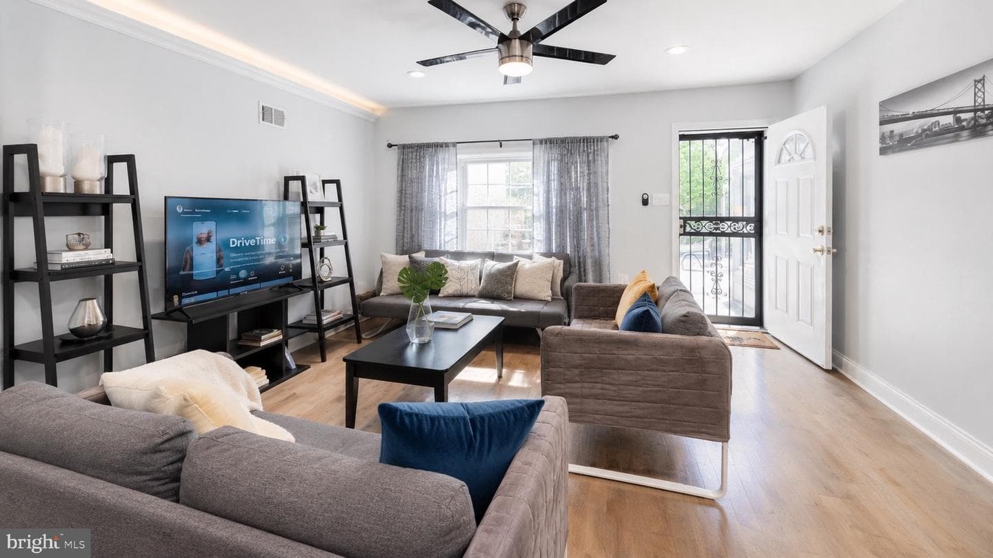 4113 Spring Garden Street photo 5