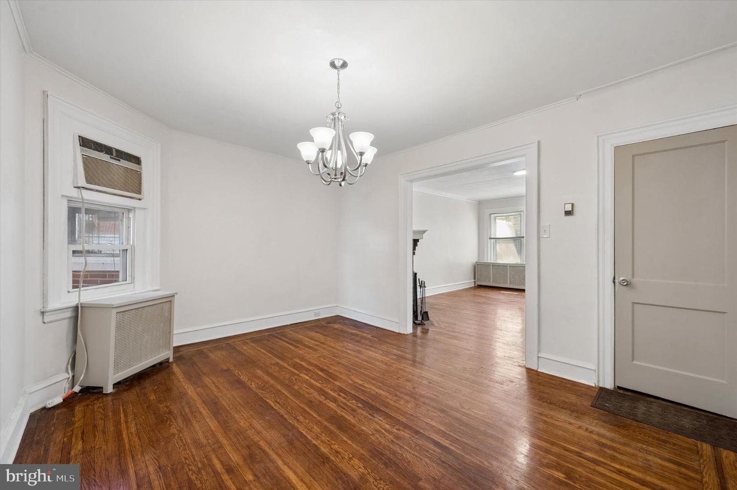 5949 Jefferson Street photo 10