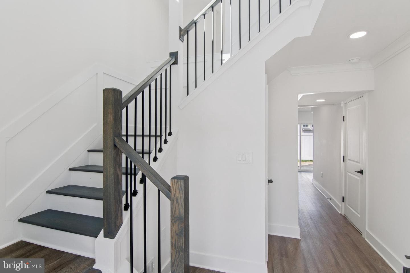 9838 Legion Street #2 photo 4