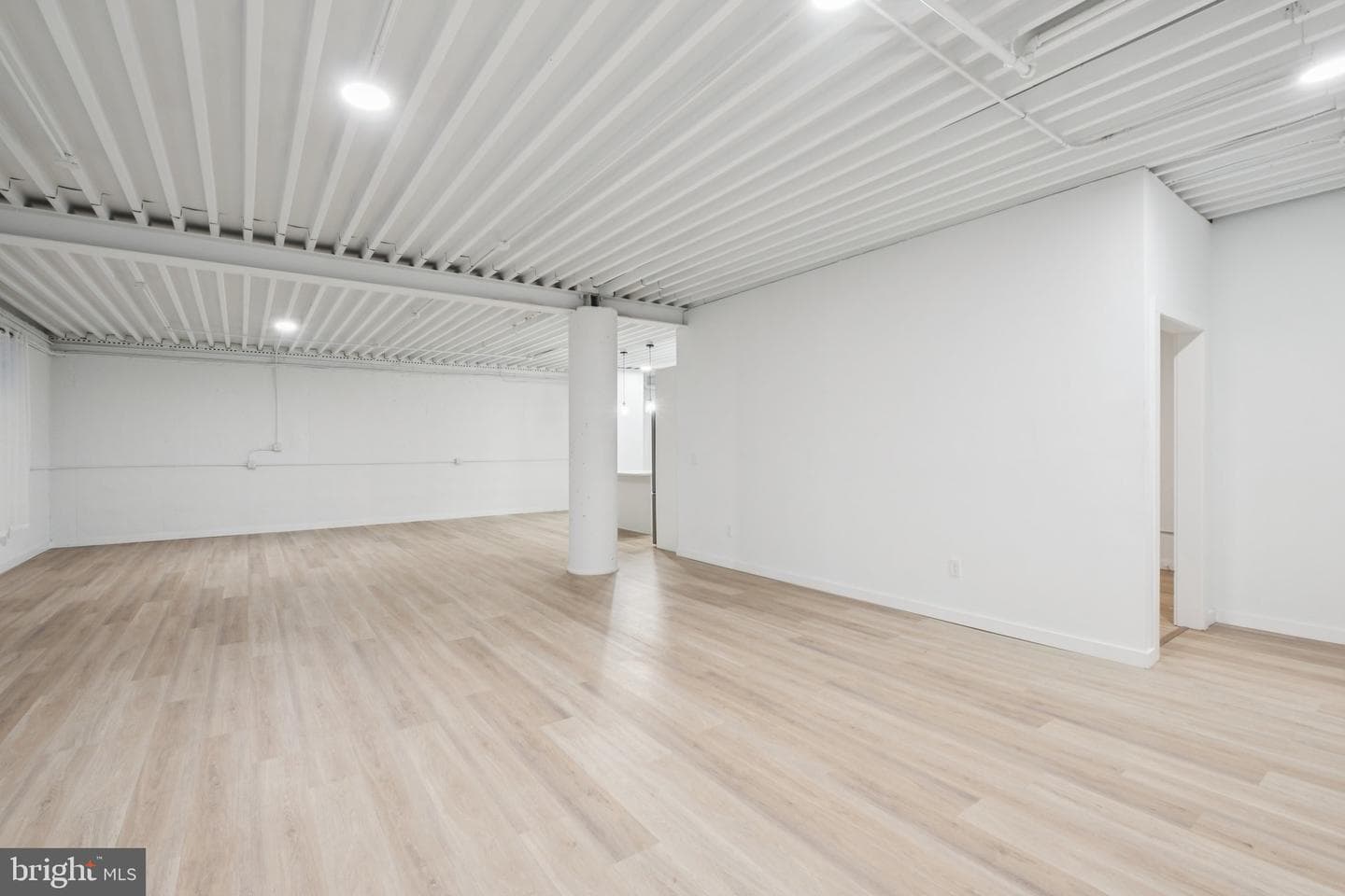 1116 N Bodine Street #c photo 10
