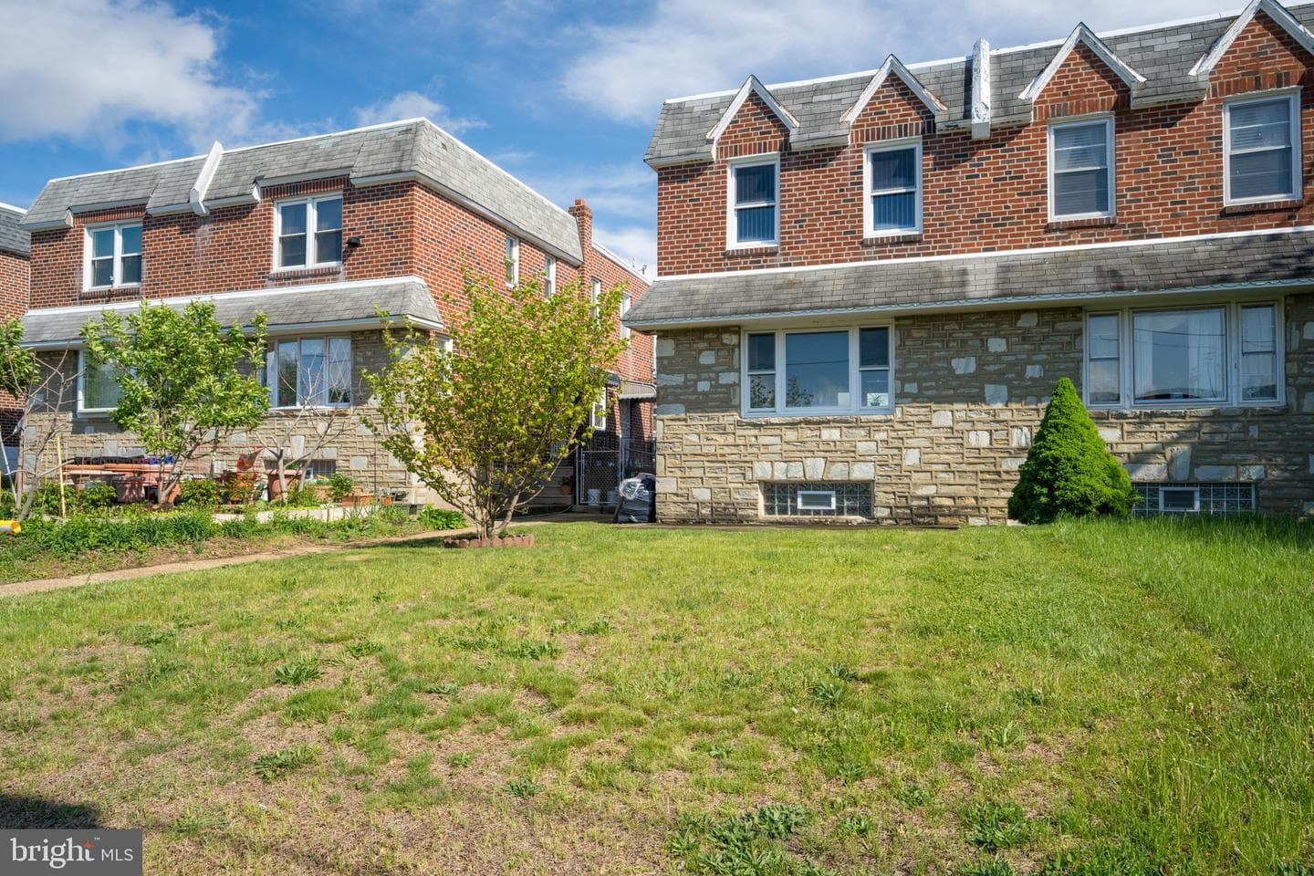 9075 Convent Avenue photo 2