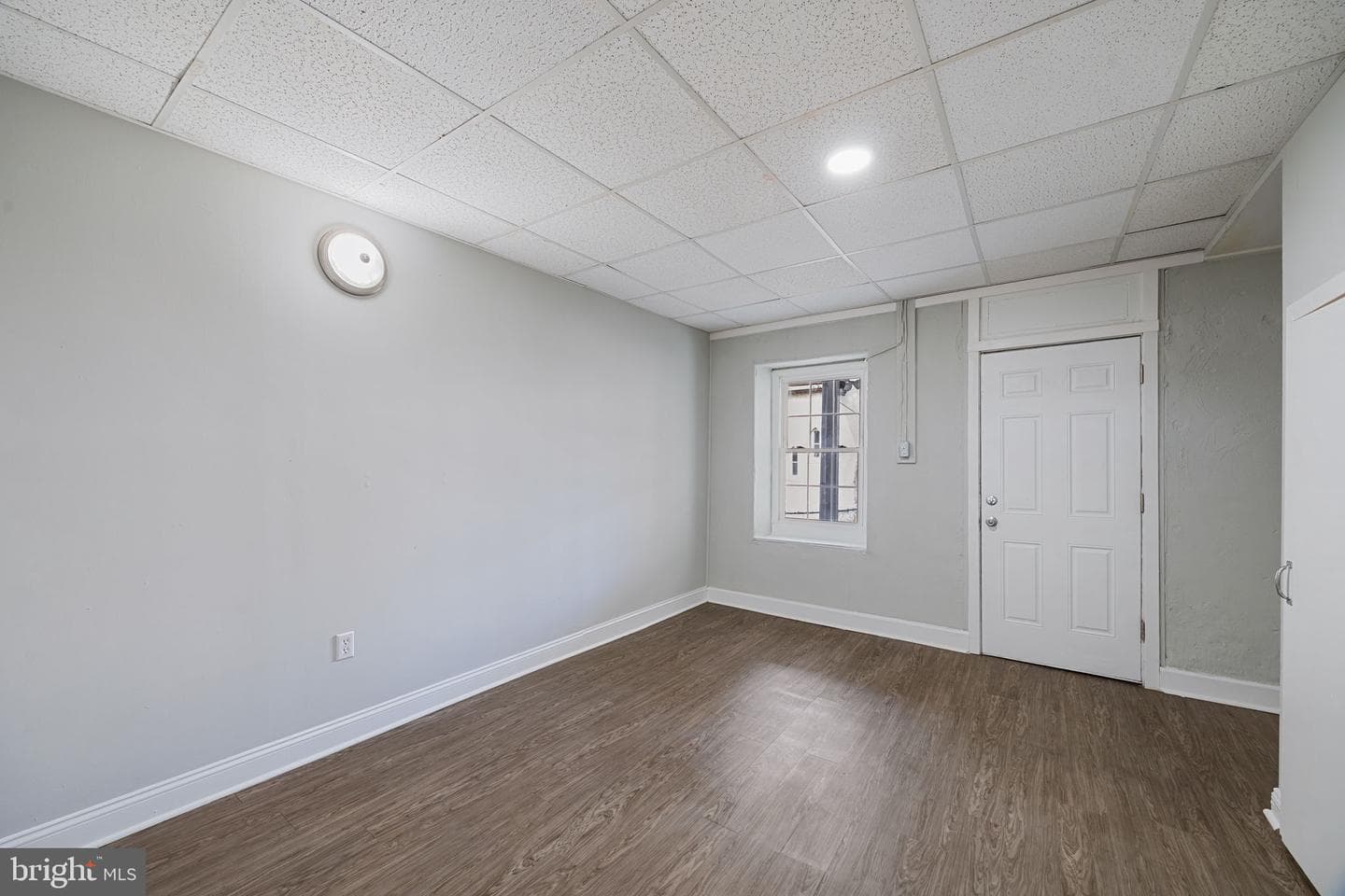 213 Dawson Street photo 20