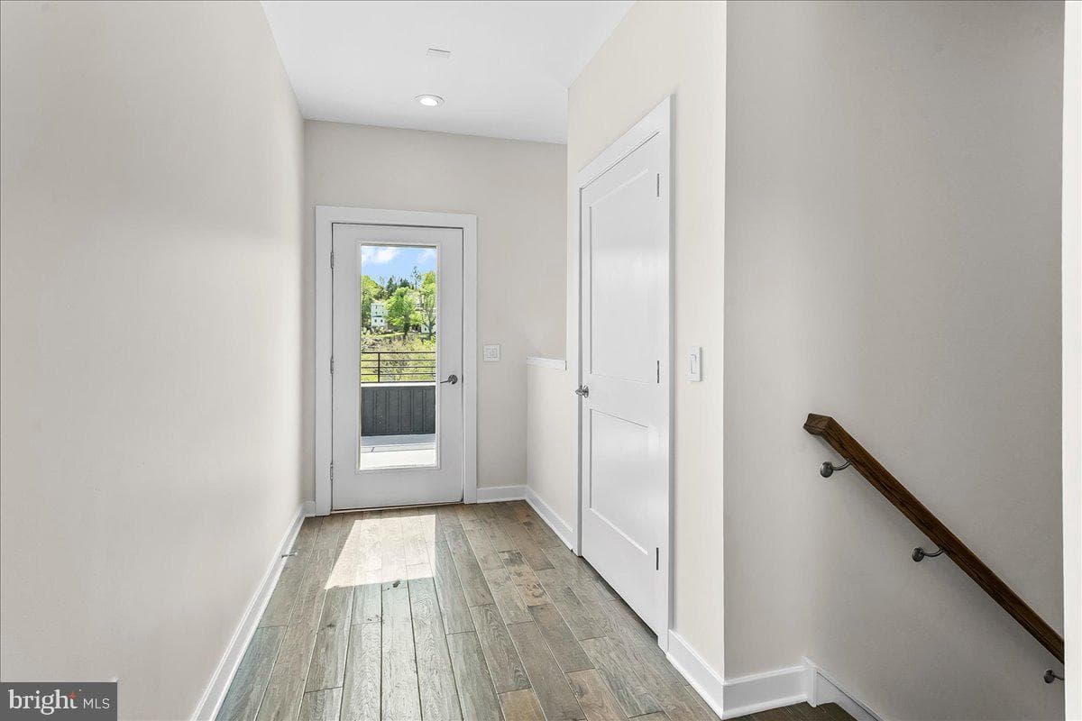 4584 Riverside Way photo 49