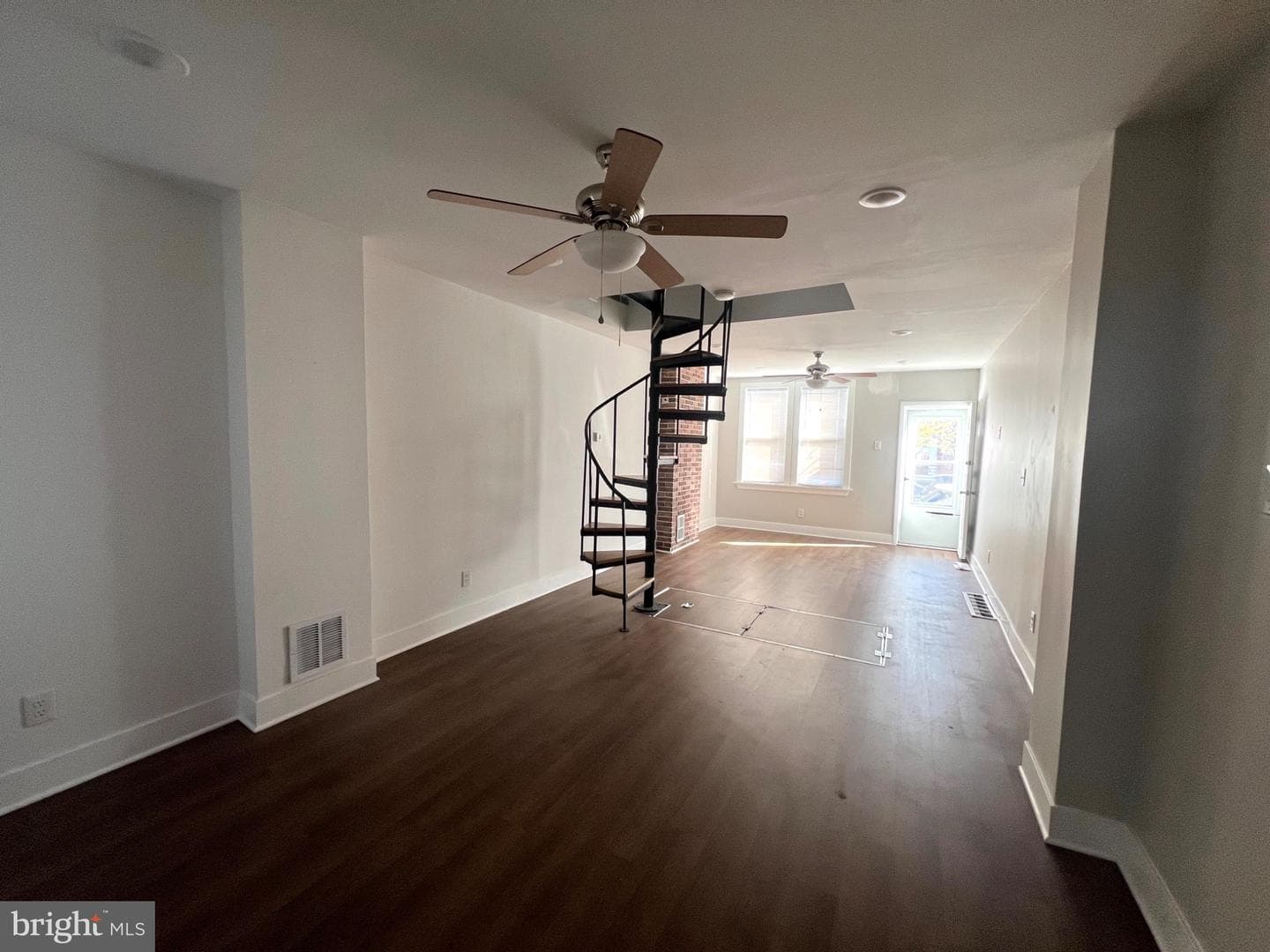 2208 Gaul St photo 5