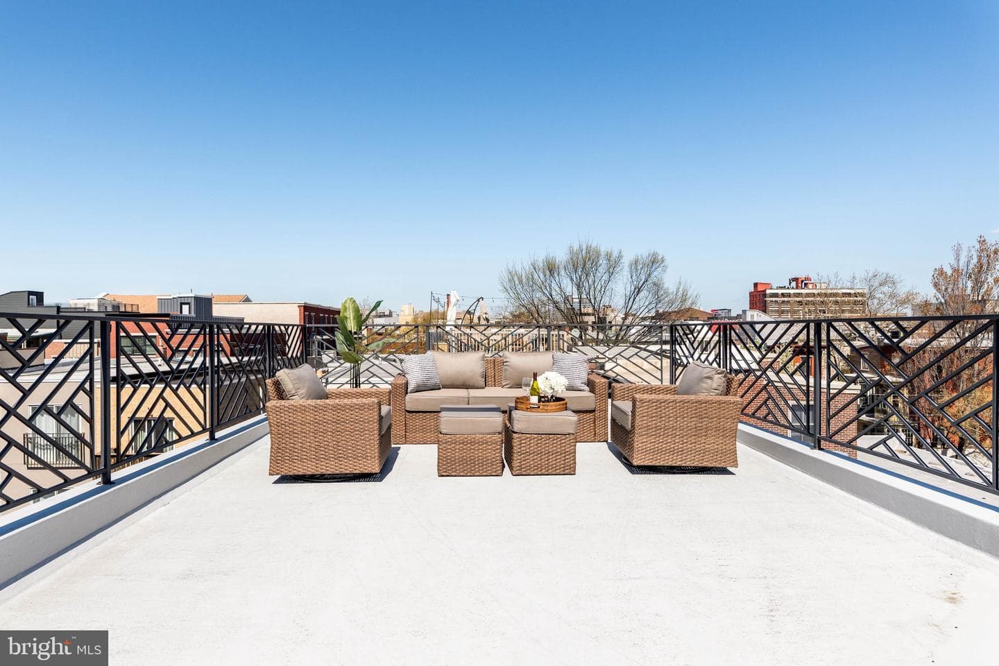 1519 Wallace Street photo 52