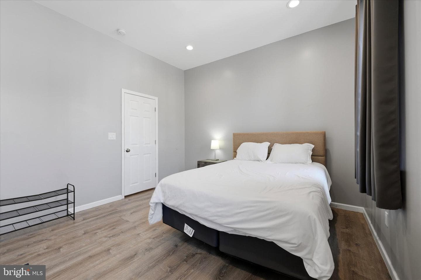 2057 N Franklin Street photo 19