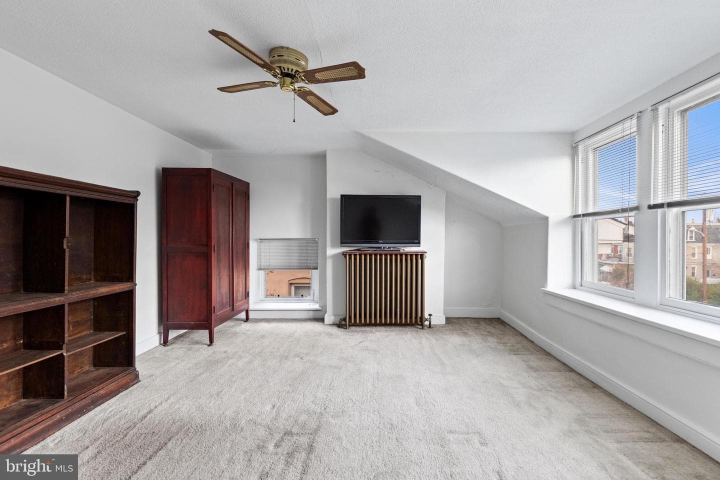 458 Lyceum Avenue photo 17