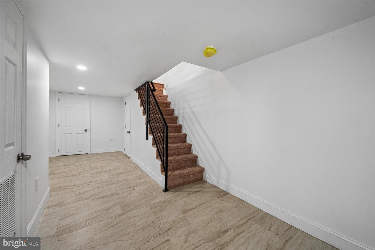 2544 S Watts Street photo 26
