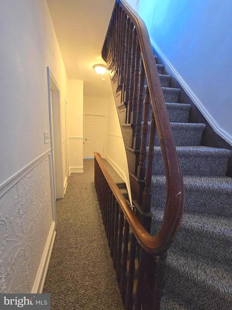 1513 W Tioga Street photo 43