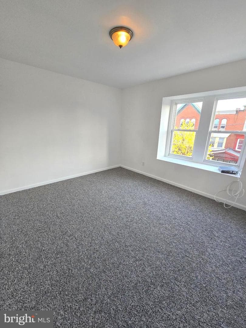 1513 W Tioga Street photo 47