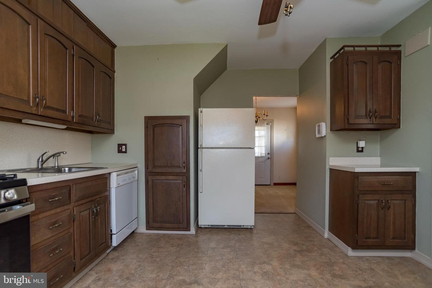 2824 Nature Road photo 8
