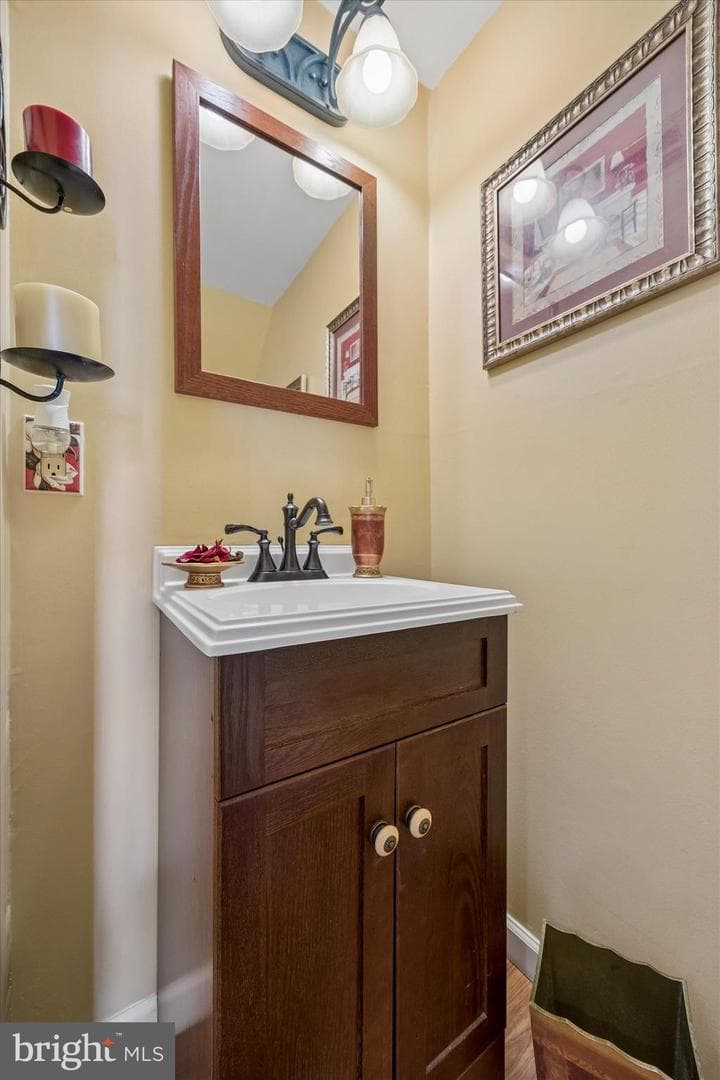 9841 Cowden Street photo 14