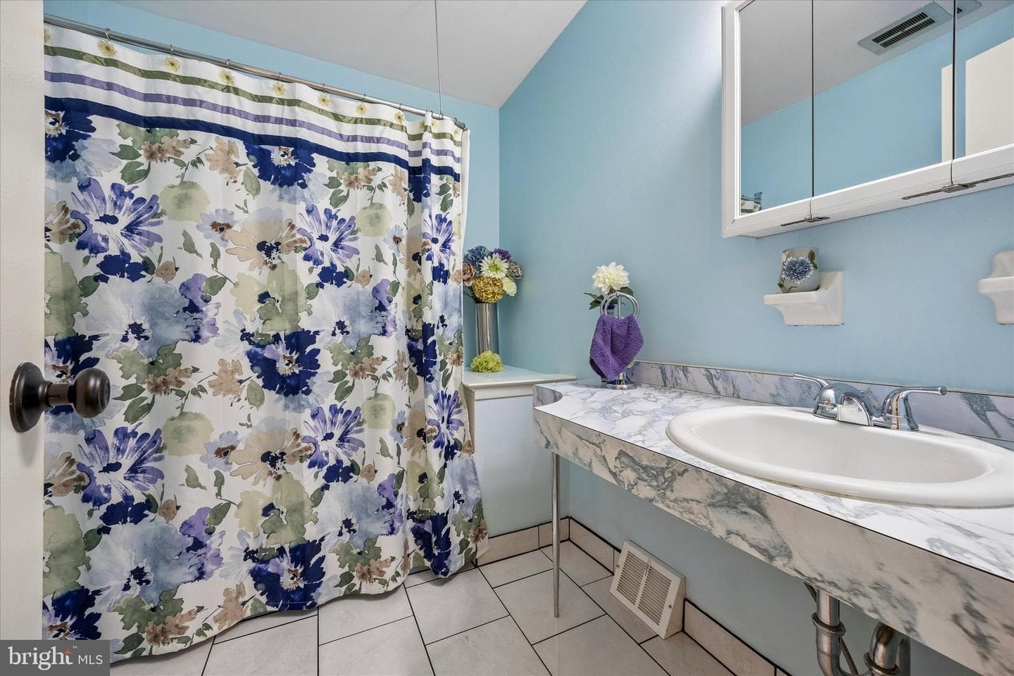 9841 Cowden Street photo 23