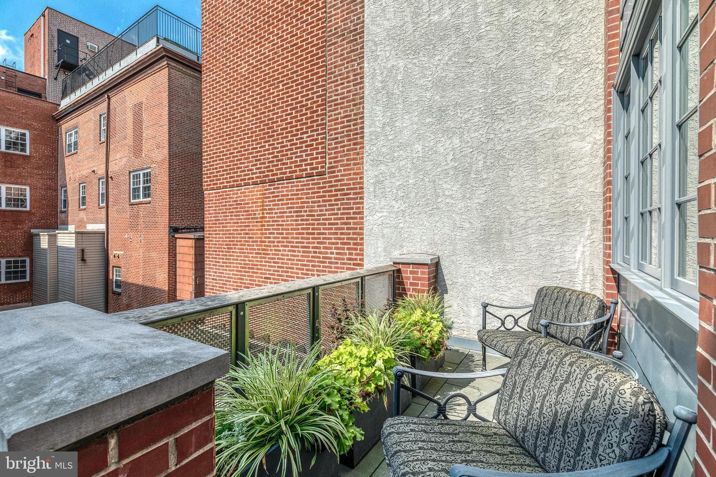 1828 Delancey Place photo 23