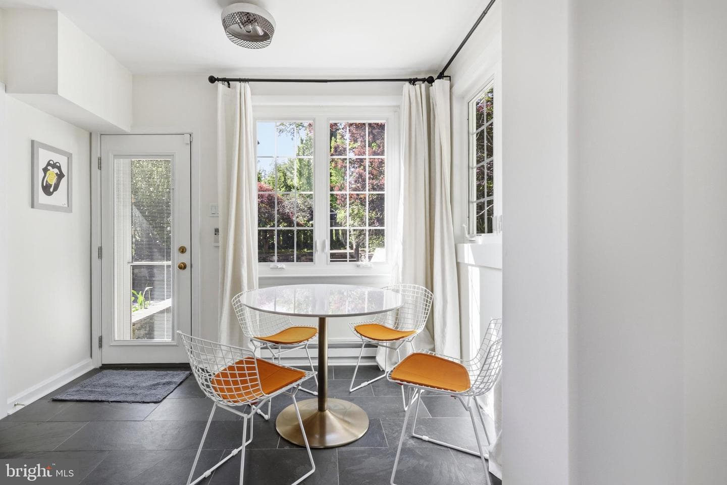 155 Rex Avenue photo 11