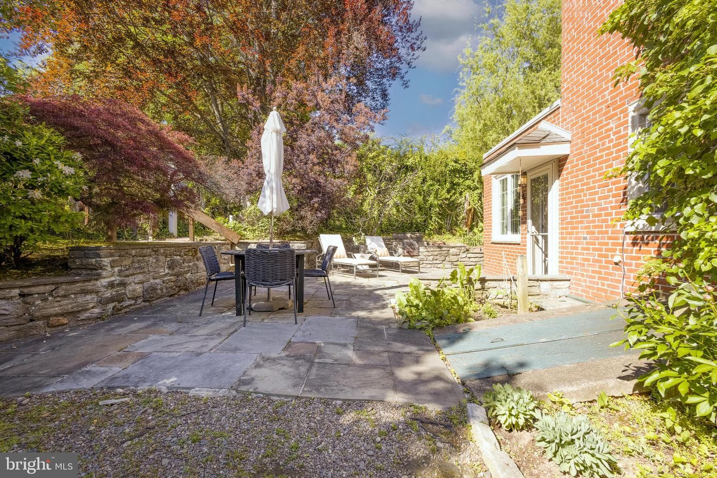 155 Rex Avenue photo 31