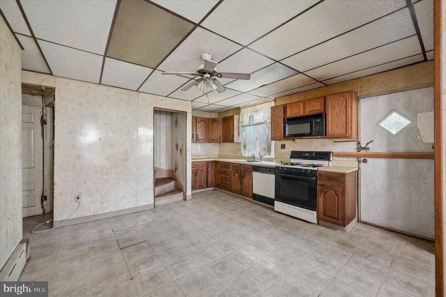 4511 Chester Avenue photo 12