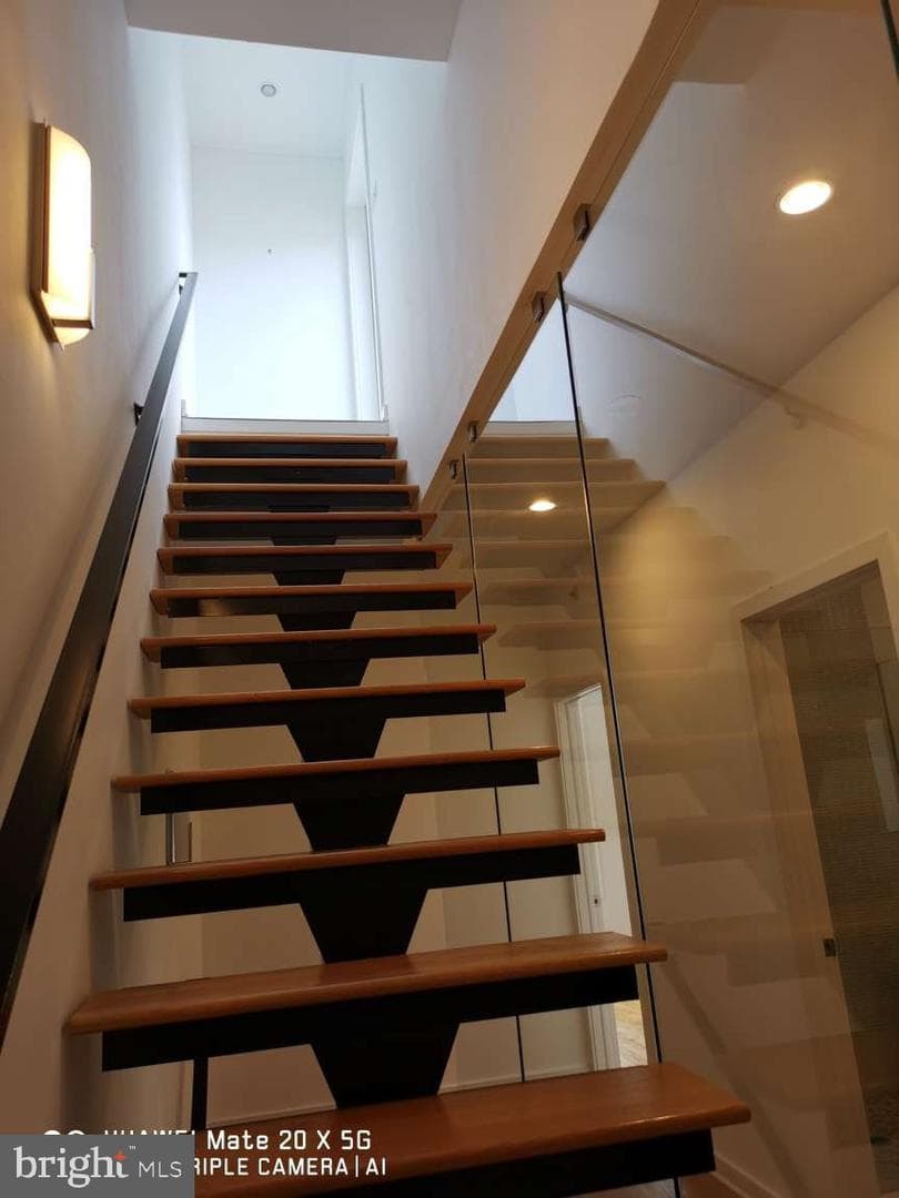 412 Moyer Street #11 photo 22
