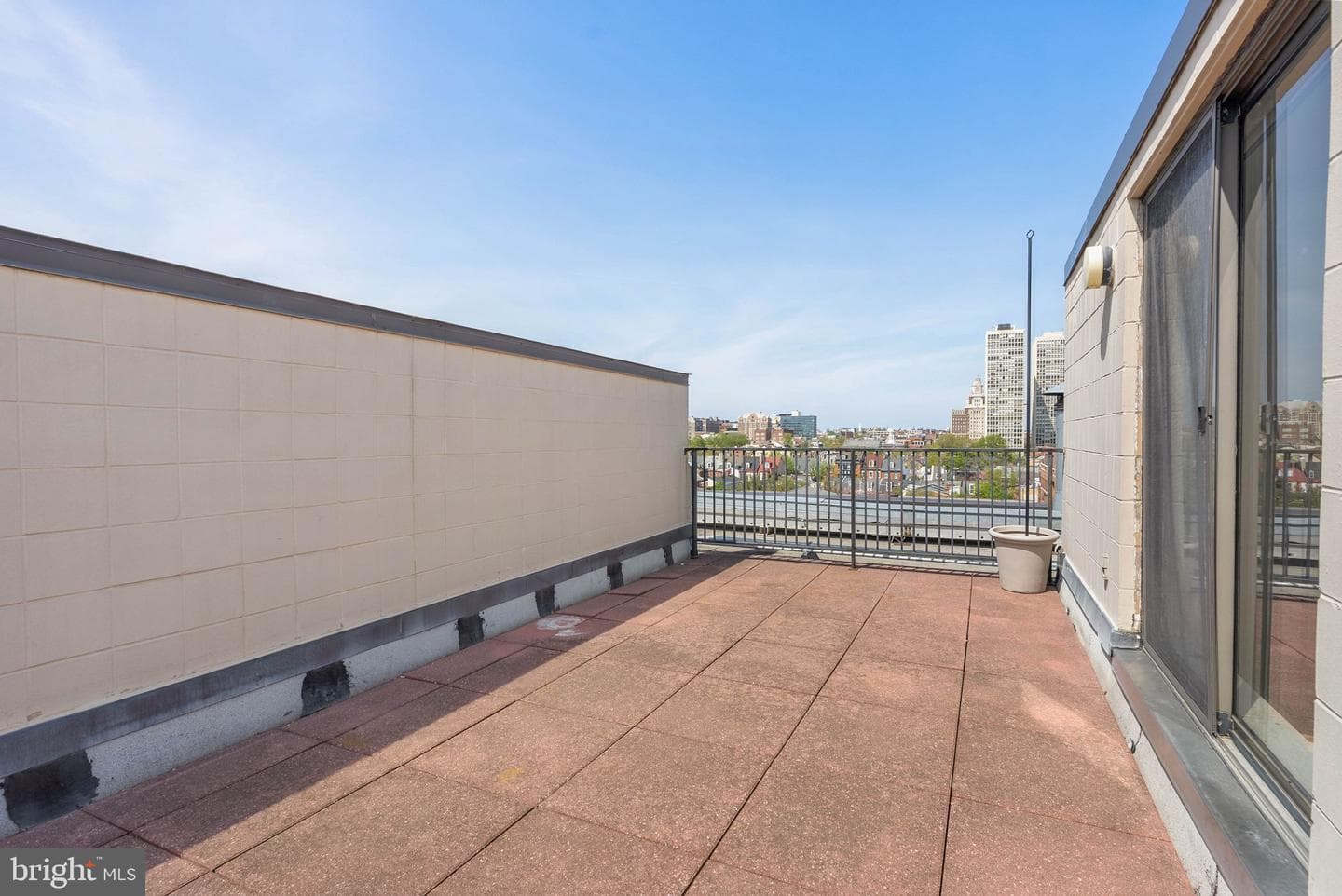 200 Lombard Street #815 photo 11