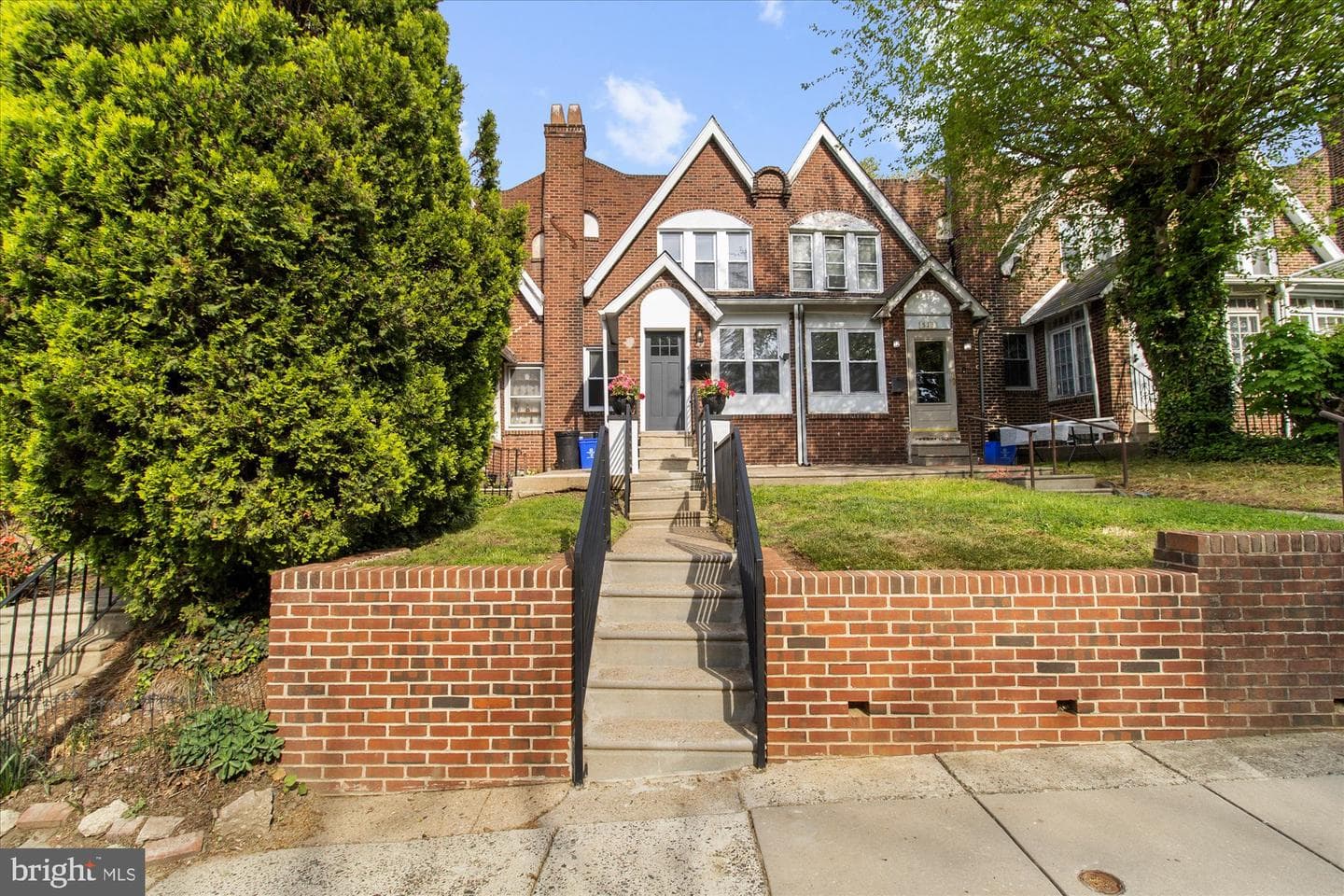 515 W Abbottsford Avenue