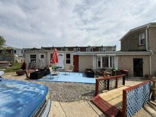 229 E Price Street photo 48