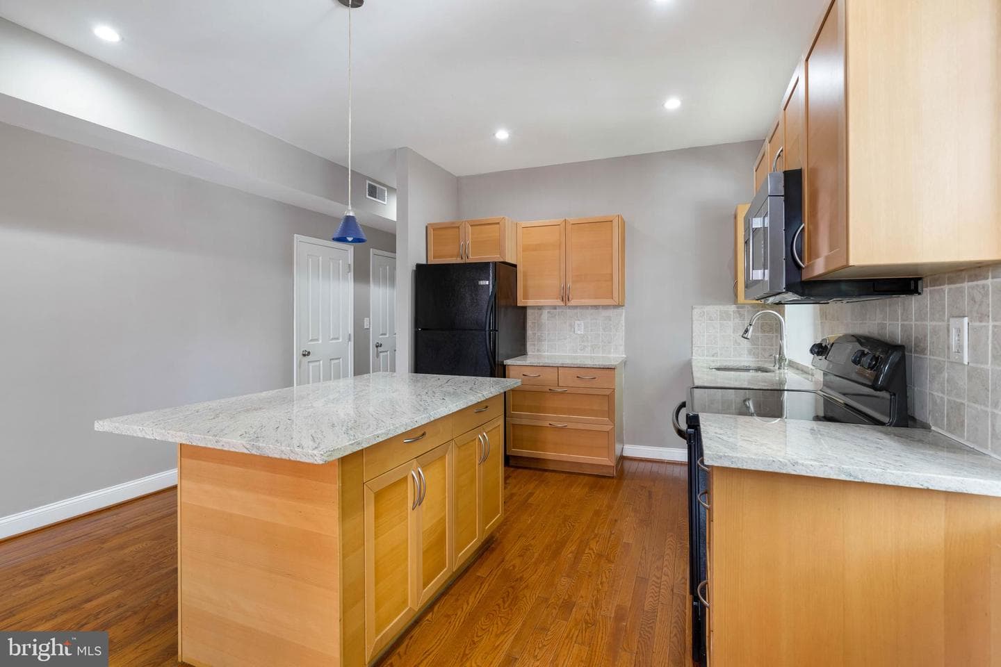 1757-59 Frankford Avenue #1 photo 7