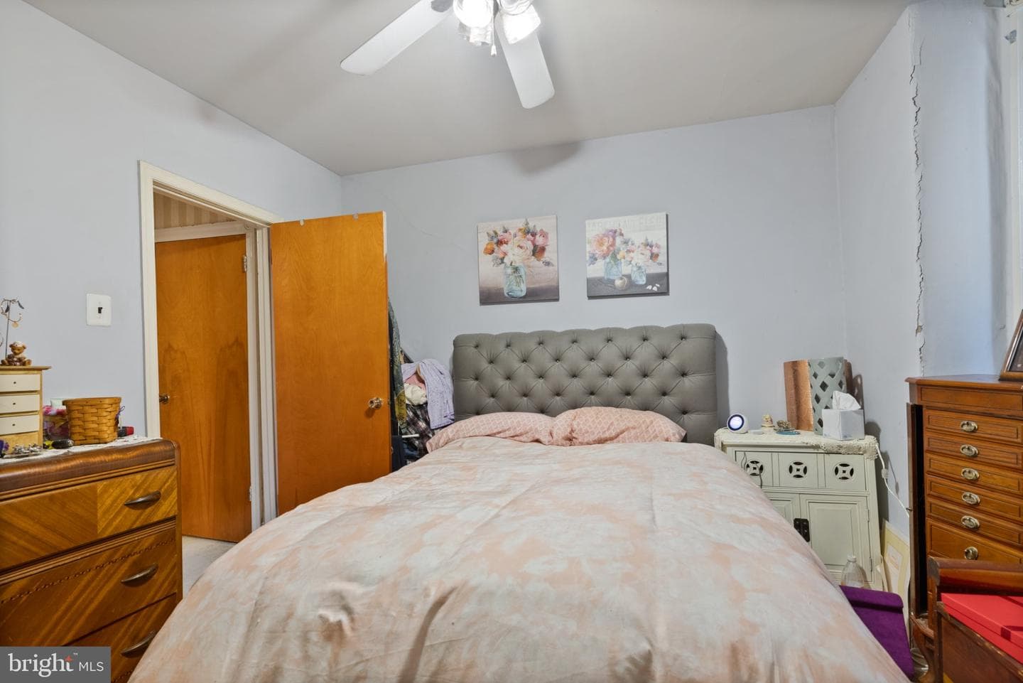 2222 S Hemberger Street photo 17