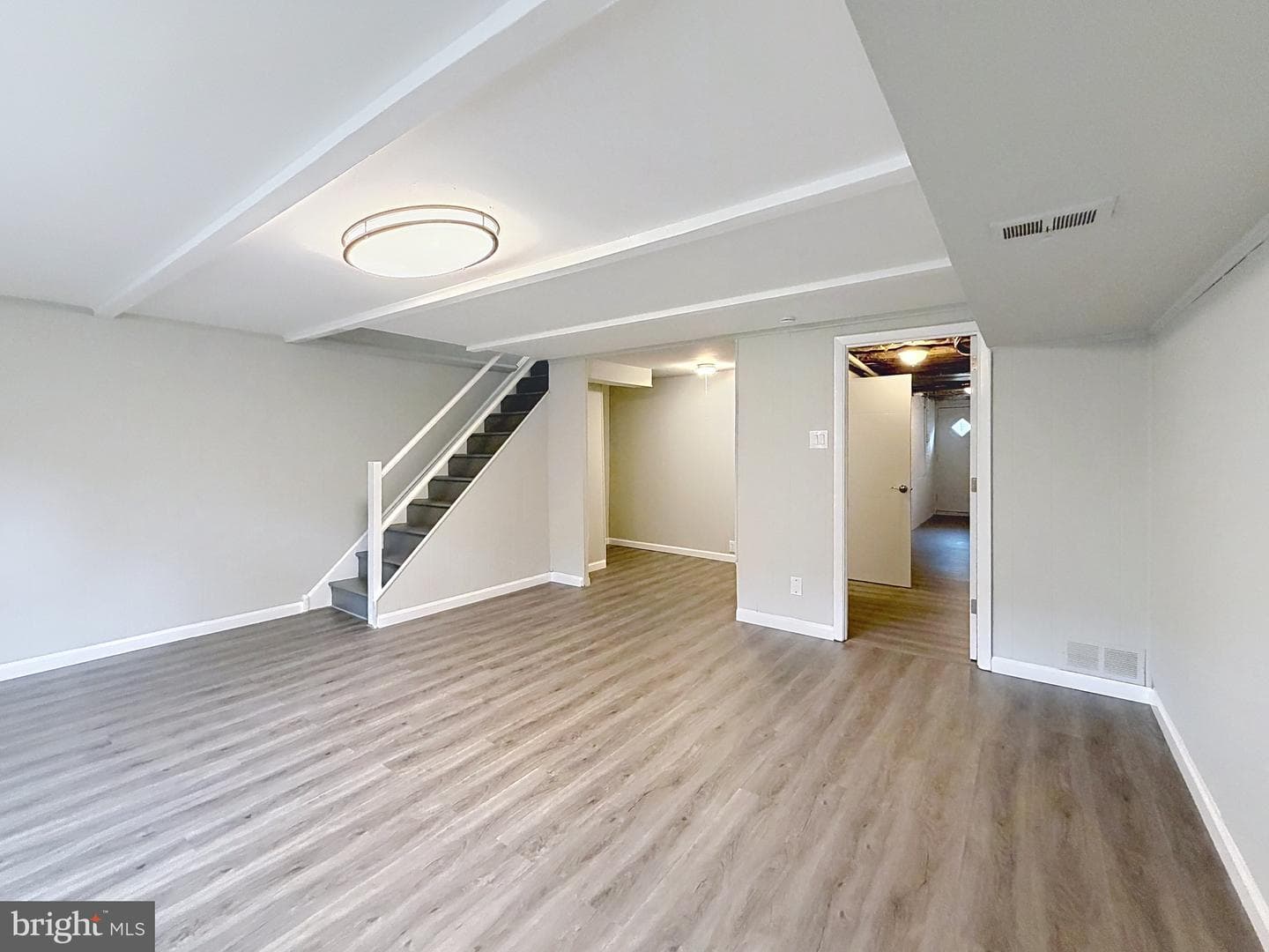 7528 Valley Avenue photo 58