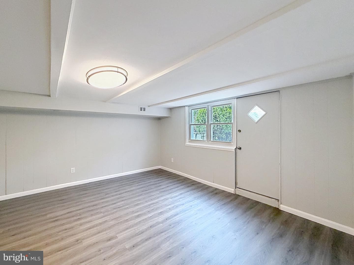 7528 Valley Avenue photo 61