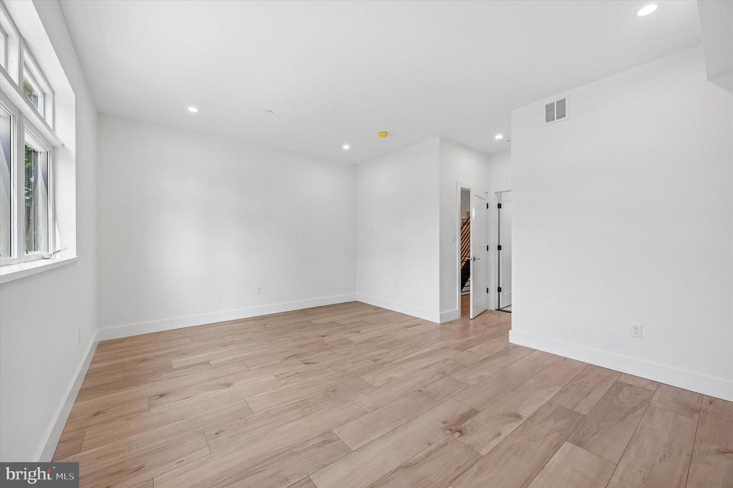 6995 Pechin St photo 25