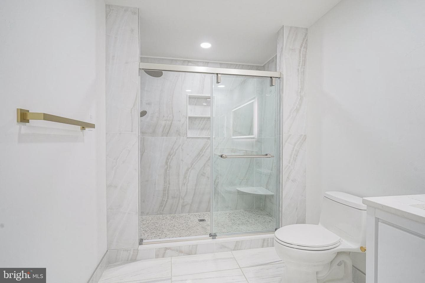 1143 Tasker Street photo 37