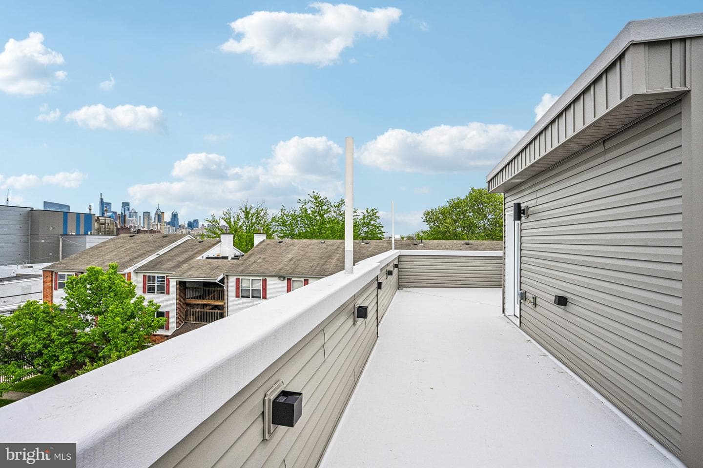 1311 S 32nd Street photo 33