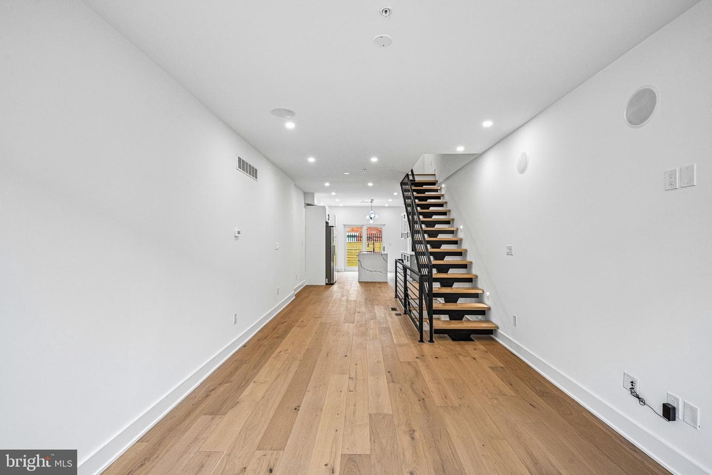 1311 S 32nd Street photo 6
