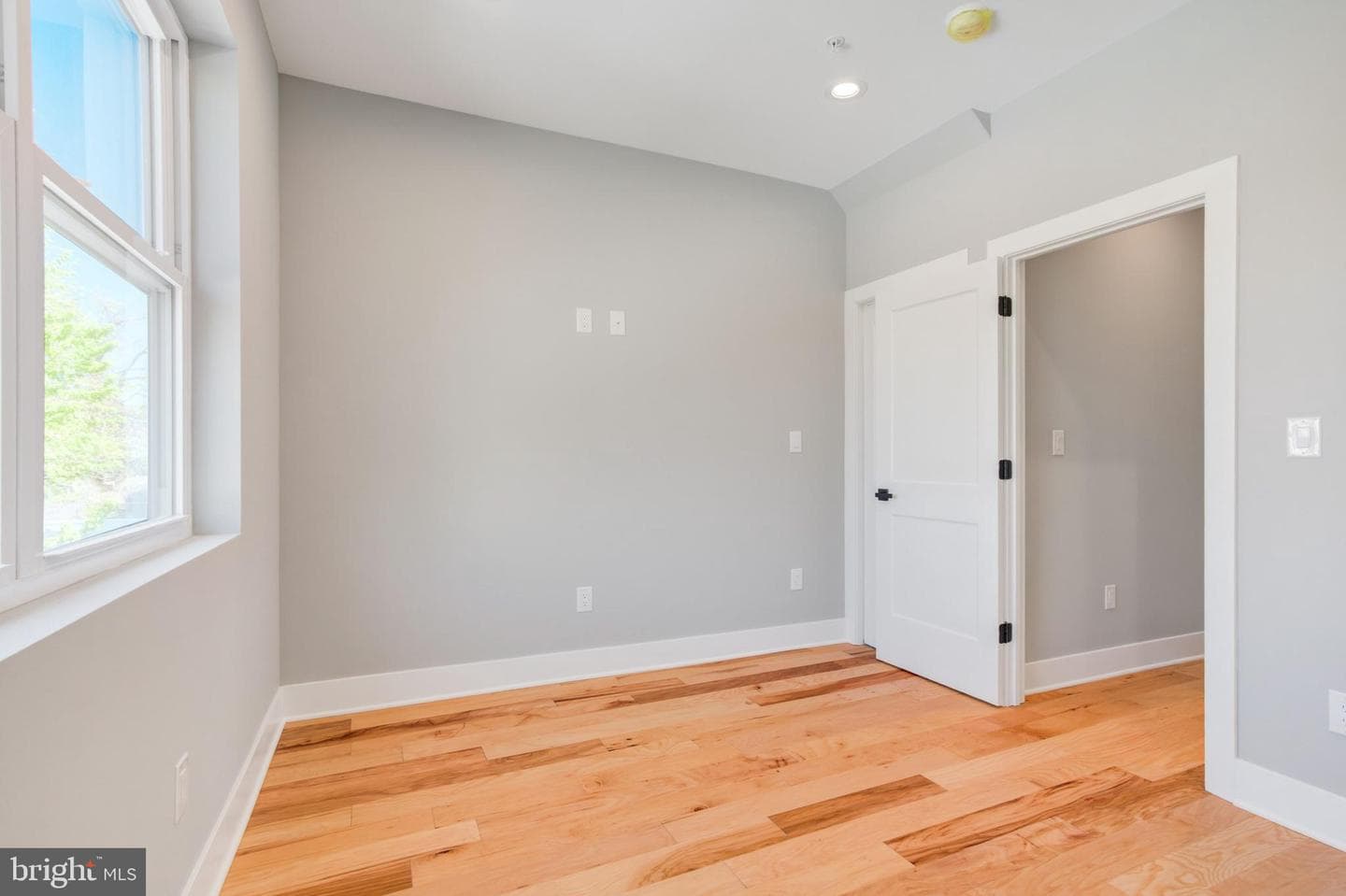 298 Delmar Street #b photo 41