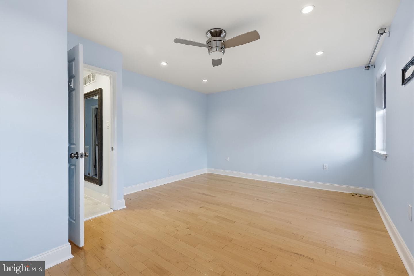 15018 Theresa Drive photo 24