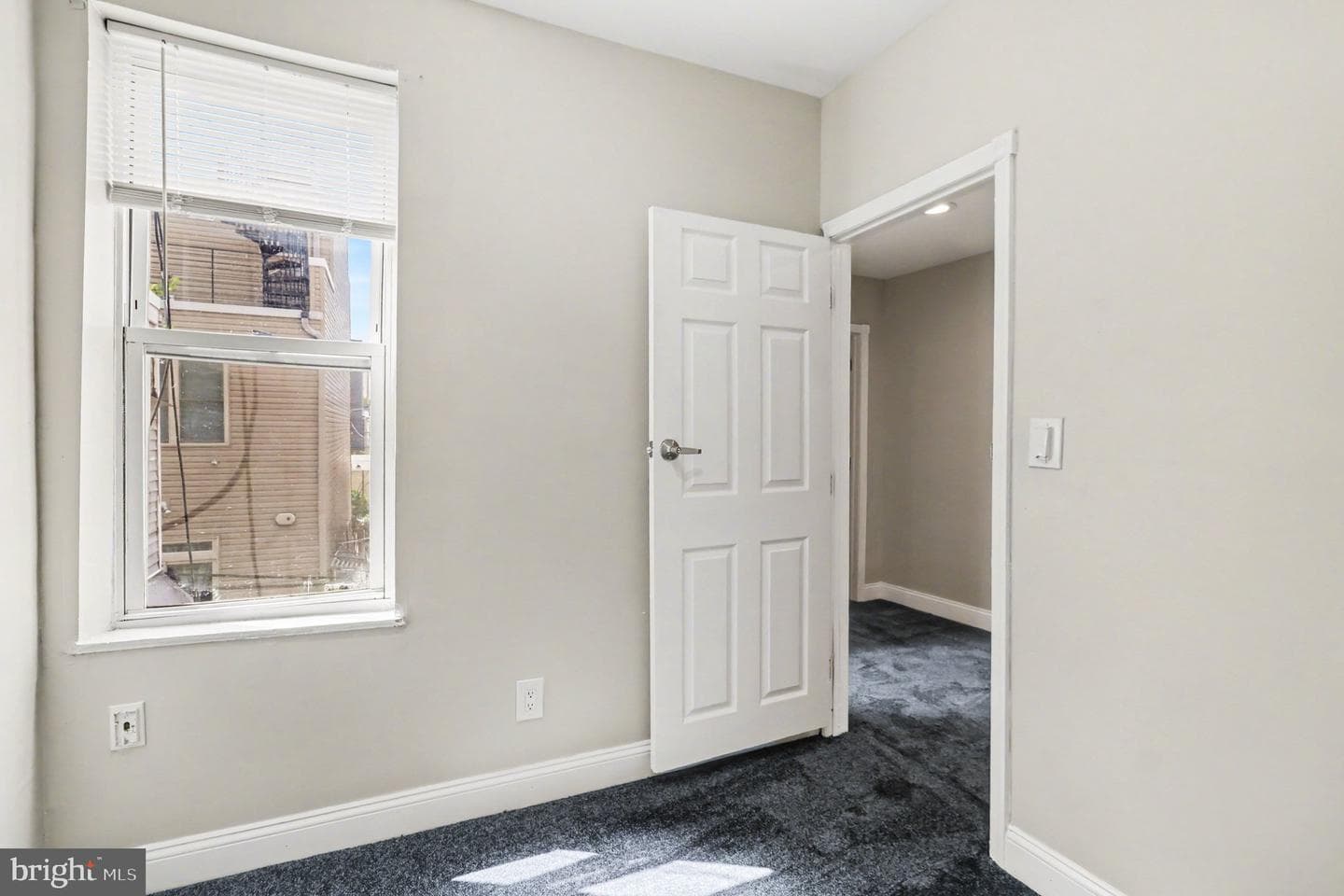 2238 Oakford Street photo 23