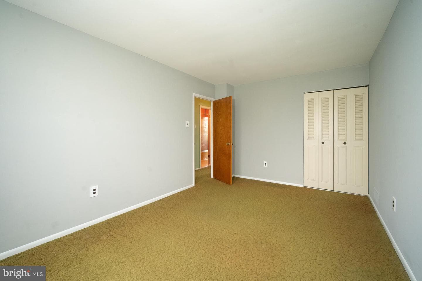 8122 Lindbergh Boulevard photo 21