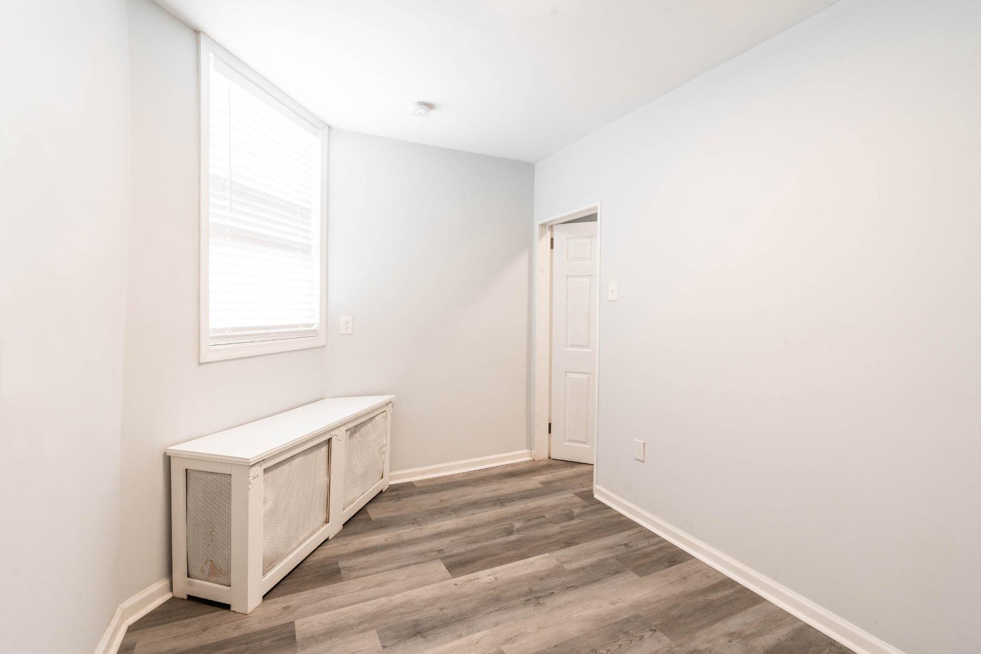 2433 3rd Street photo 15