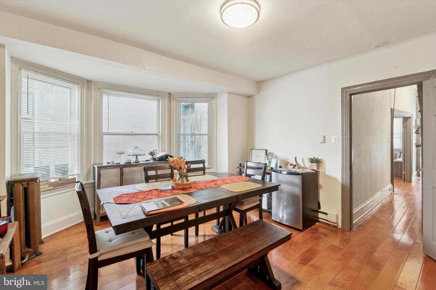 3817 Hamilton Street photo 4