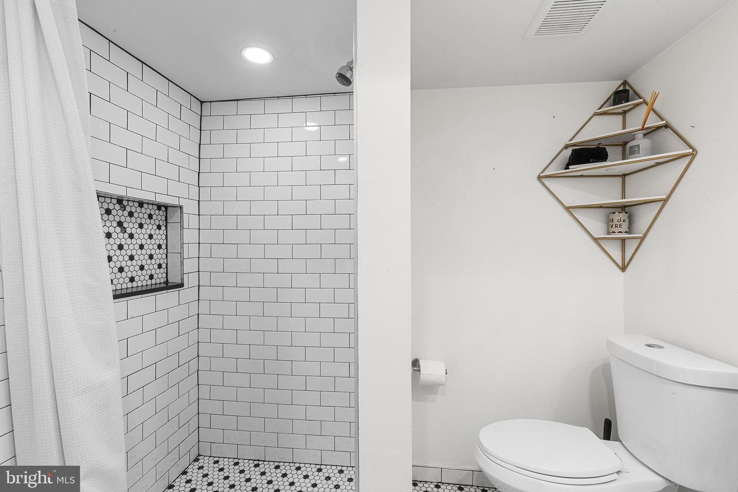 1204 S Bucknell Street photo 26